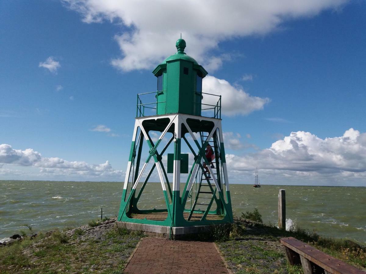 Heerlijk Huis Aan Het Ijsselmeer Stavoren Exterior photo