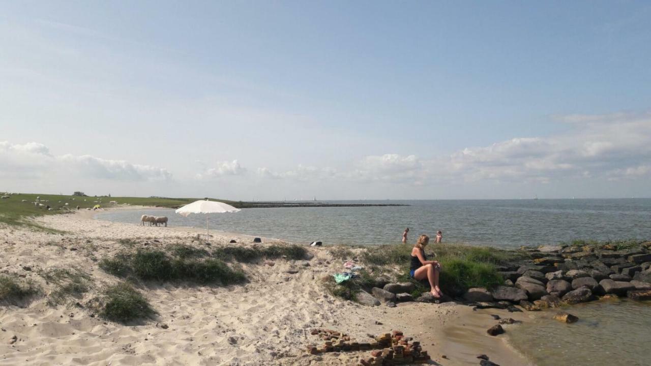 Heerlijk Huis Aan Het Ijsselmeer Stavoren Exterior photo