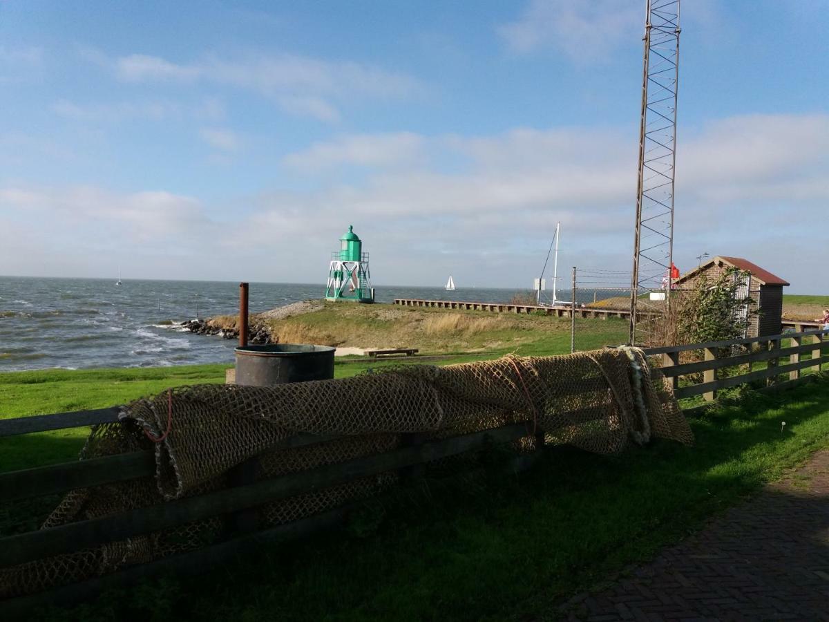 Heerlijk Huis Aan Het Ijsselmeer Stavoren Exterior photo